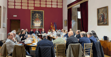 El Ayuntamiento de Elche acoge la Mesa del Calzado para impulsar un Plan de Choque del sector