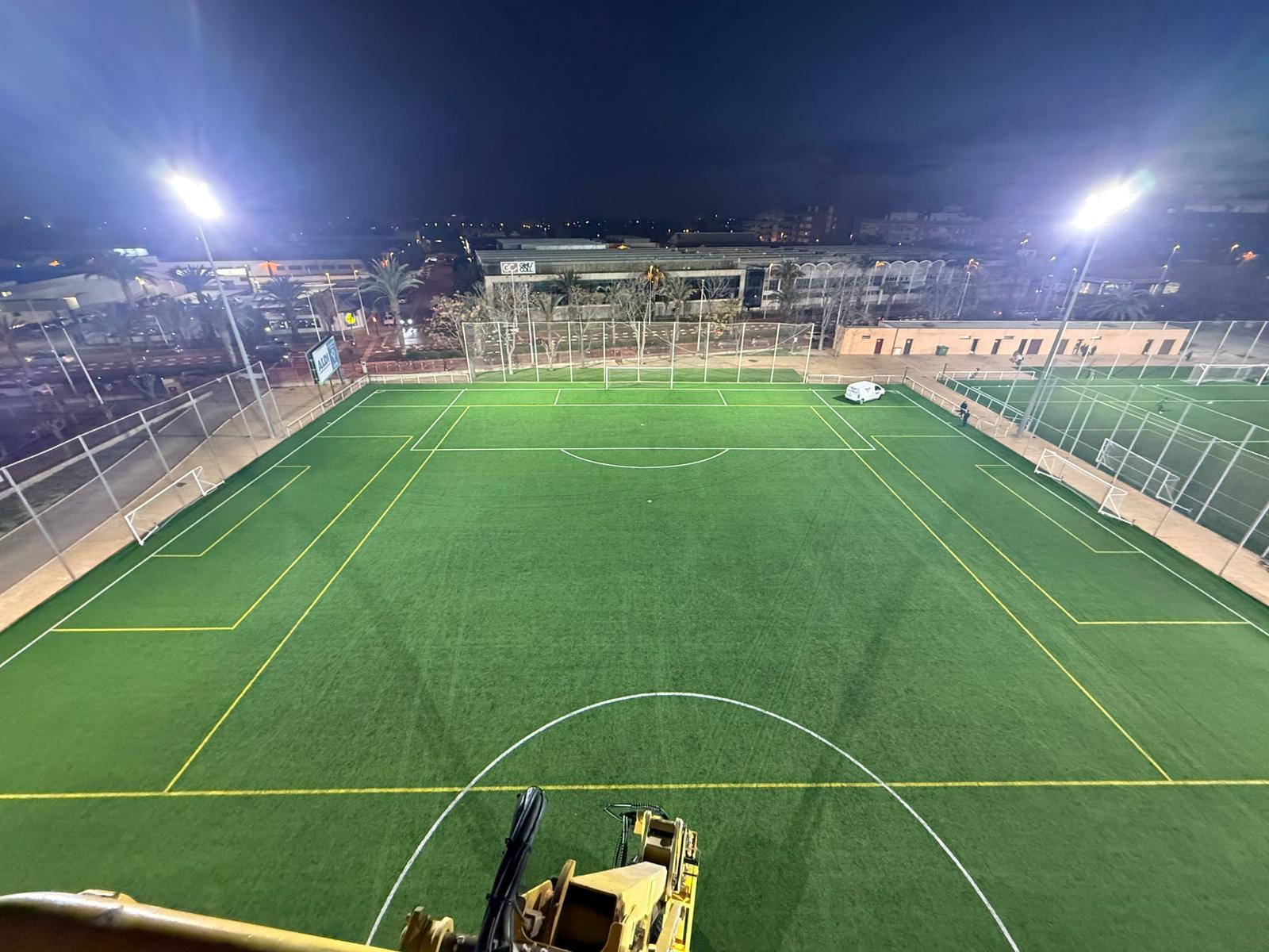 Elche moderniza la iluminación de campos e instalaciones deportivas con luz LED (1)