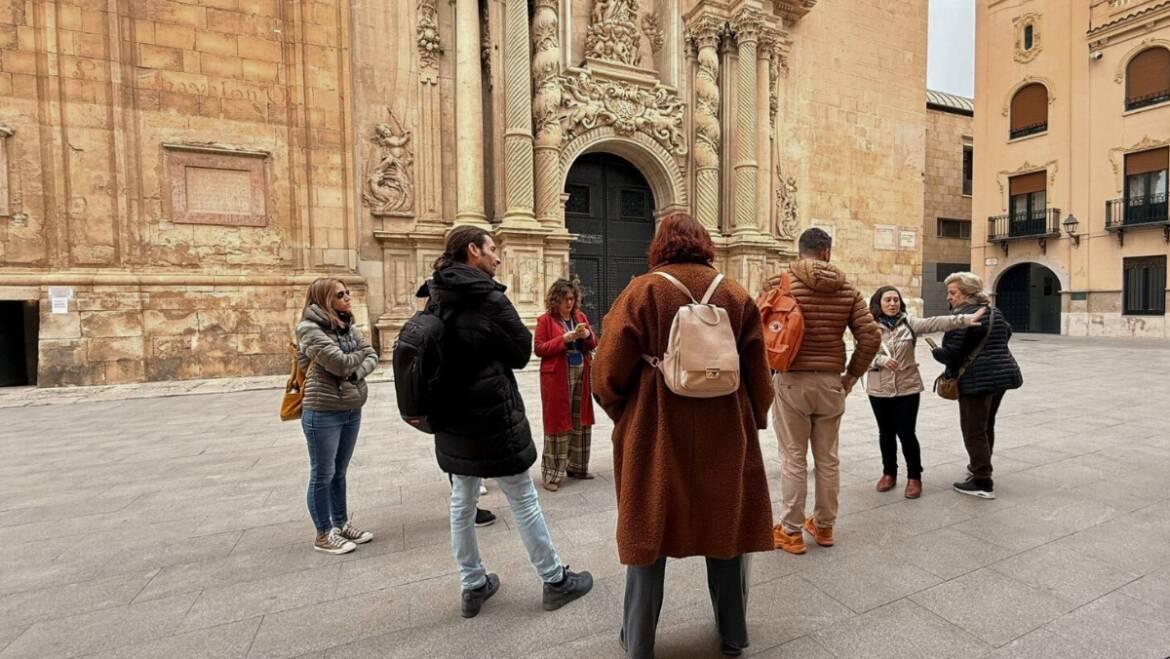Elx mostra l’oferta cultural, patrimonial i gastronòmica en la fira de turisme de Berlín
