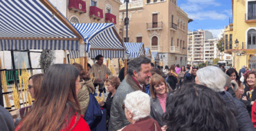 Comienza la tradicional venta de palma blanca en los 30 puestos instalados por el municipio