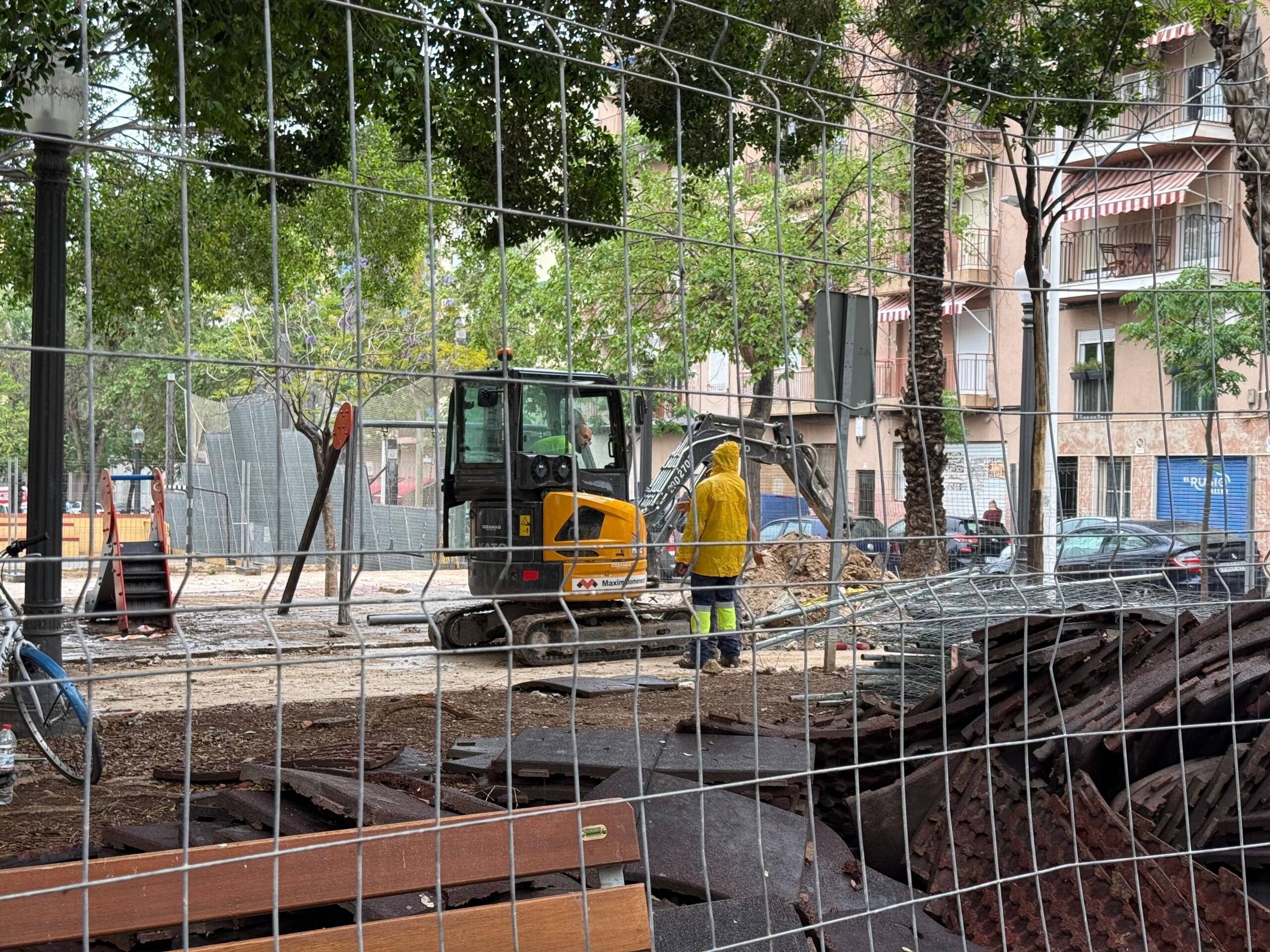 Avanzan las obras de renovación del Parque 9 de octubre (6)