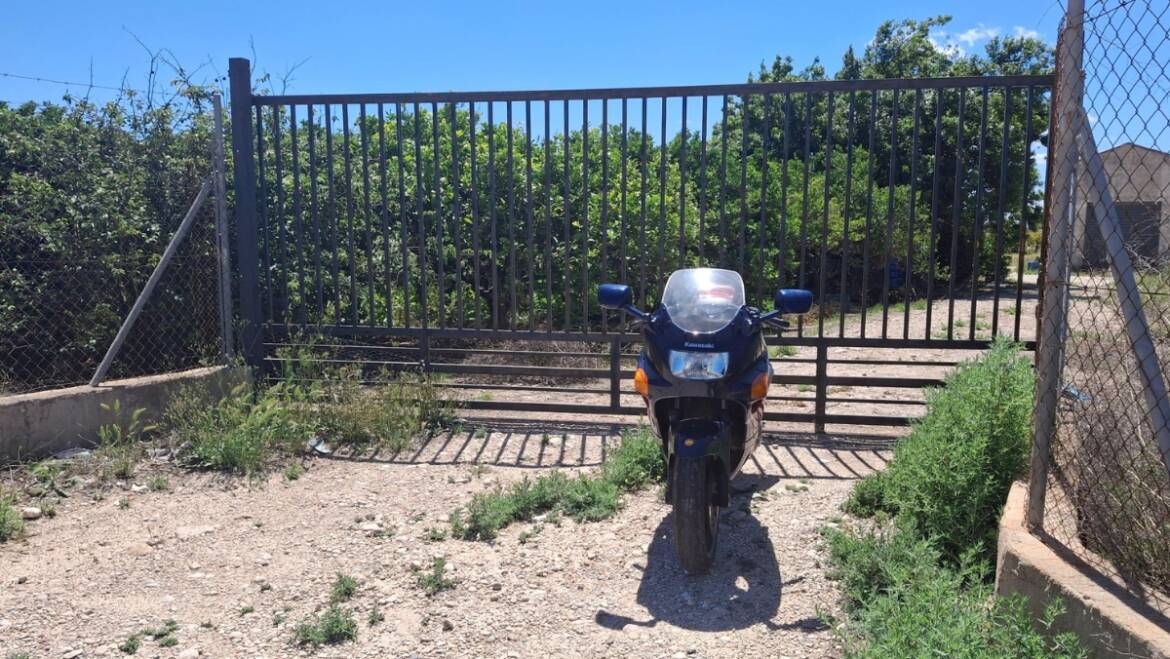 Detenida una mujer en Asprillas por una reclamación judicial de búsqueda