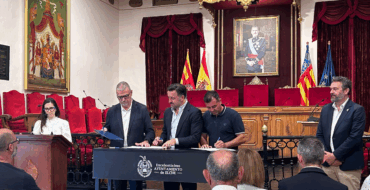 El Ayuntamiento firma 7 convenios con entidades agrarias del municipio