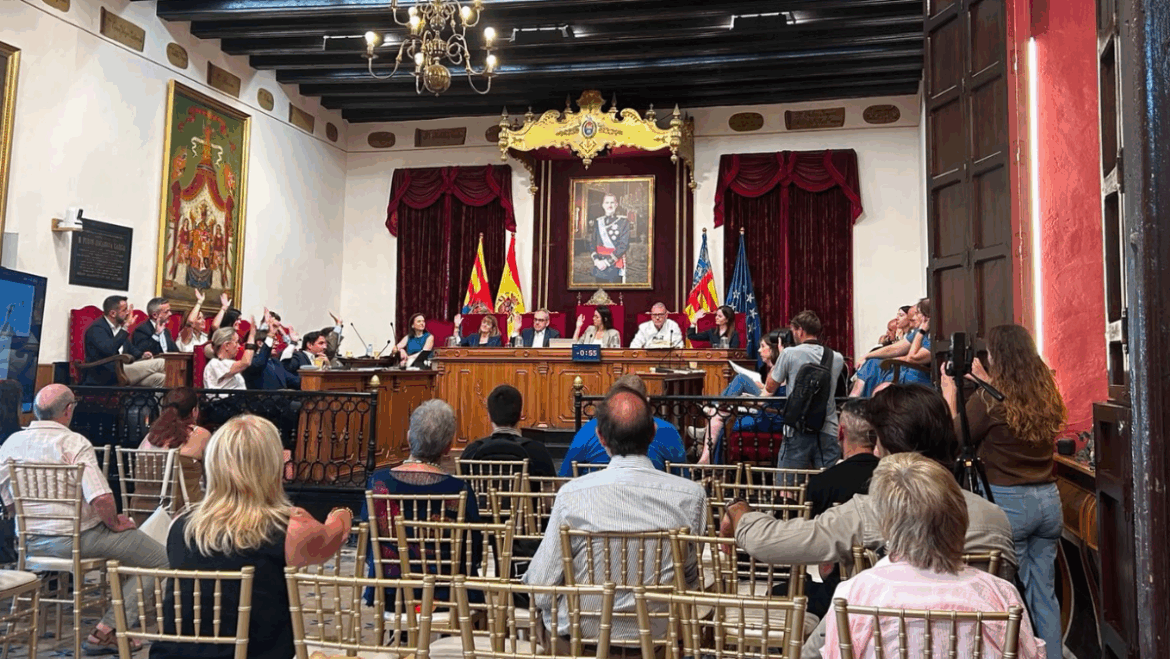 El pleno aprueba de manera definitiva la primera Ordenanza del Medio Rural para regular y proteger el Camp d’Elx