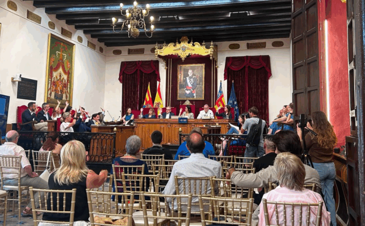 El pleno aprueba de manera definitiva la primera Ordenanza del Medio Rural para regular y proteger el Camp d’Elx