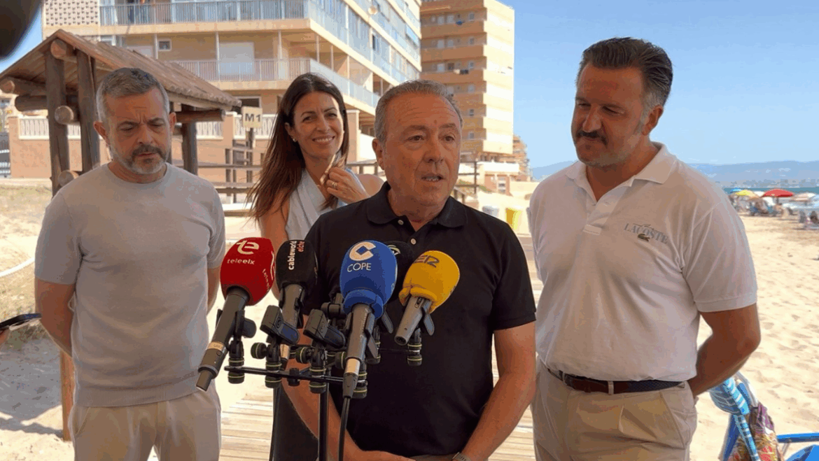 Manuel Roche asume la Alcaldía Pedánea de Arenales del Sol