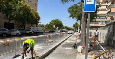 Comienzan las obras de mejora de la accesibilidad en paradas de autobús urbano