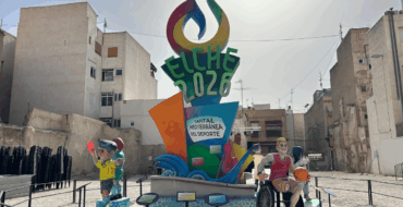La Capital Mediterránea del Deporte protagoniza la Hoguera de San Juan 2026 del Raval