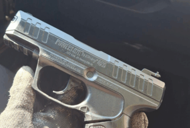 Detenido por amenazar a varias personas con un arma de fuego