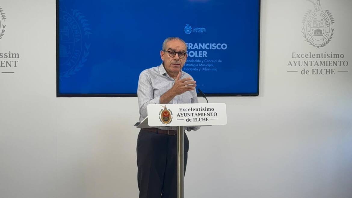 Luz verde a los trabajos de derribo de la fachada de Riegos El Progreso