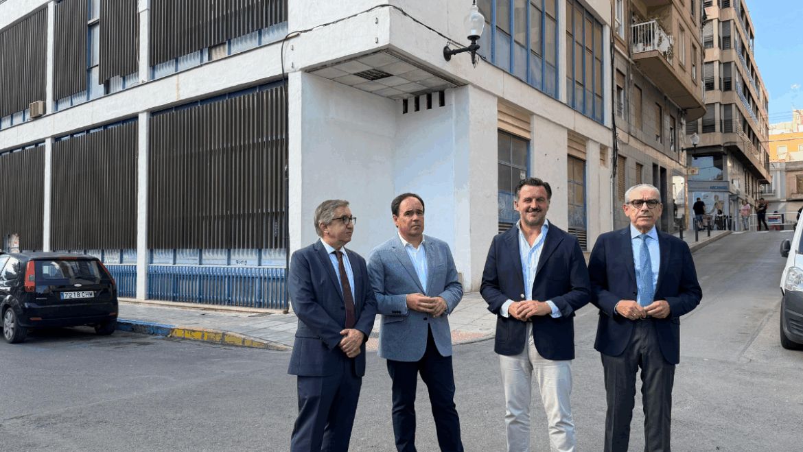 El Consell cedix l’antic edifici de Correus a l’Ajuntament per a allotjar dependències municipals