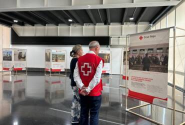 Elche acoge la exposición ‘Los límites de la guerra’ de Cruz Roja sobre conflictos armados
