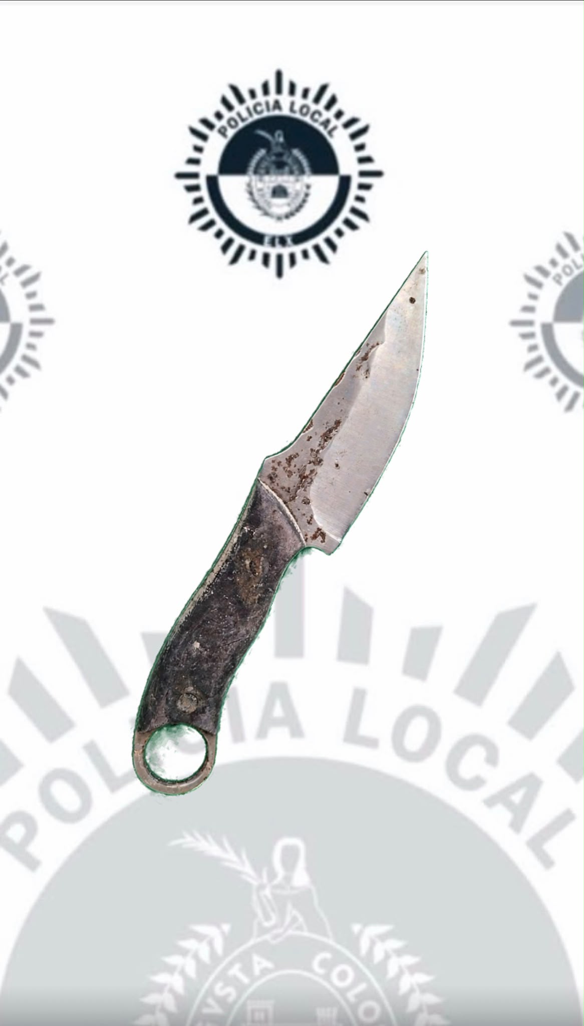 La Policía Local interviene un cuchillo localizado en un baño portátil