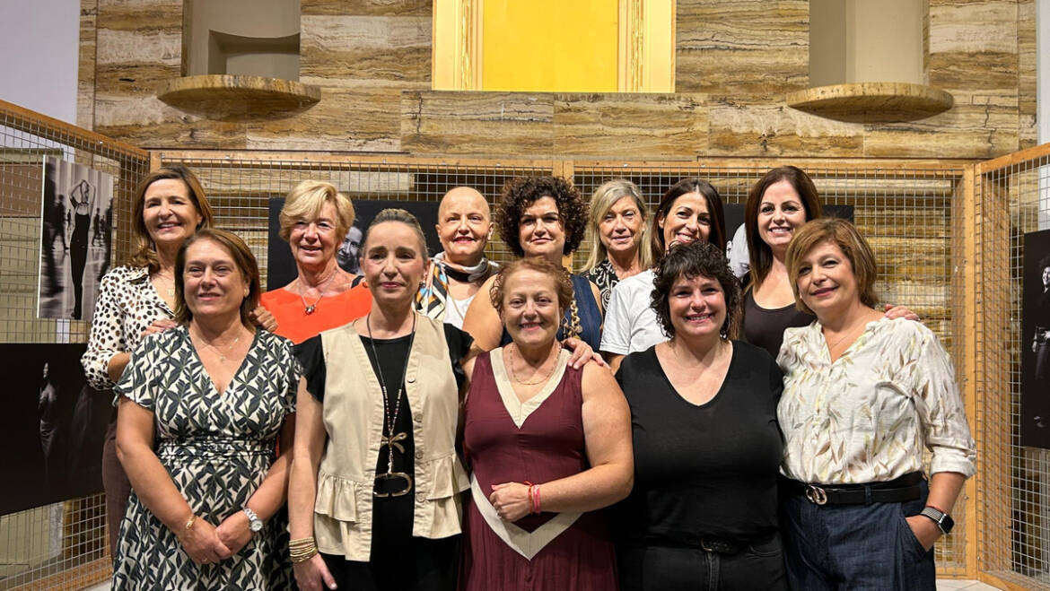 Clarisses acull l’exposició ‘Més enllà de la pell’ per a visibilitzar el càncer de mama