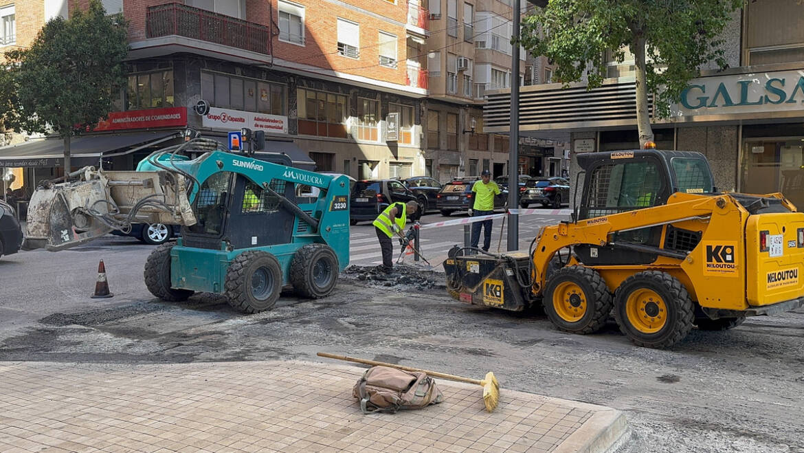 Continua el Pla d’Asfaltatge amb la millora de l’avinguda de la Comunitat Valenciana
