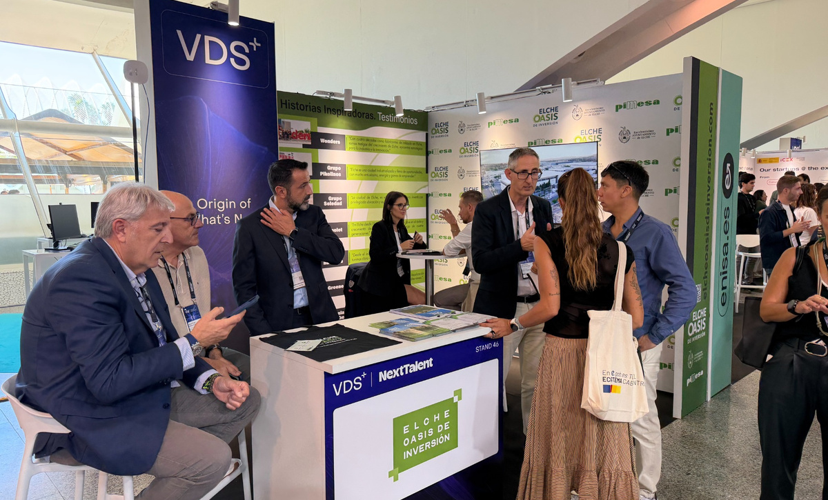 elche-participa-en-el-congreso-tecnologico-valencia-digital-summit-2026-para-atraer-inversion-foto-7
