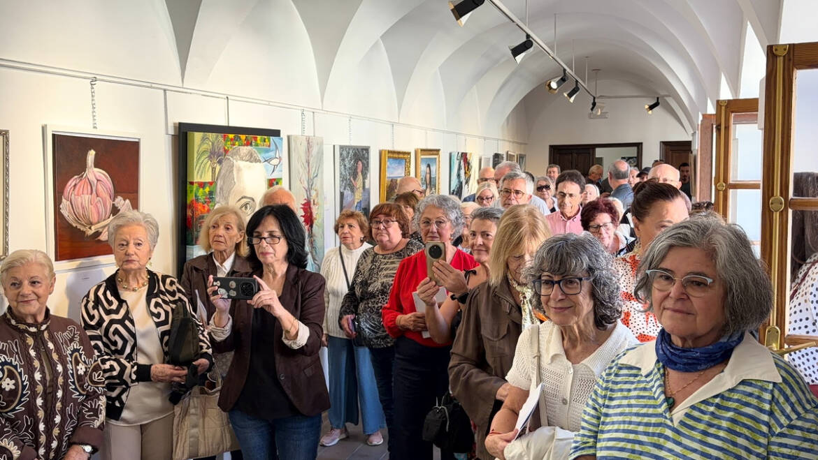 La Biblioteca Central Pedro Ibarra acoge la exposición ‘Versos Pintados’ de ABAE